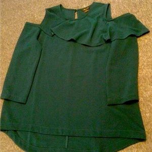 IMAN forest green cold shoulder asymmetrical ruffle medium top, like new
